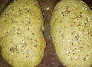 Una foto de Pan de harina integral, salvado de avena y semillas