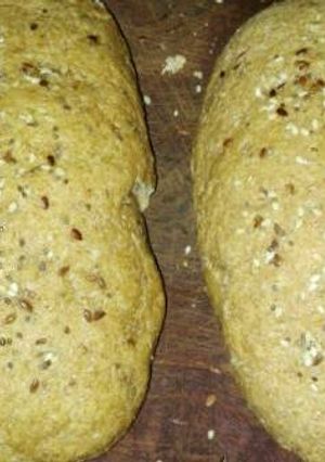 Una foto de Pan de harina integral, salvado de avena y semillas