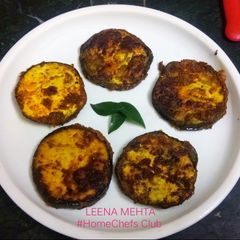 A picture of Baingan Bhaja.