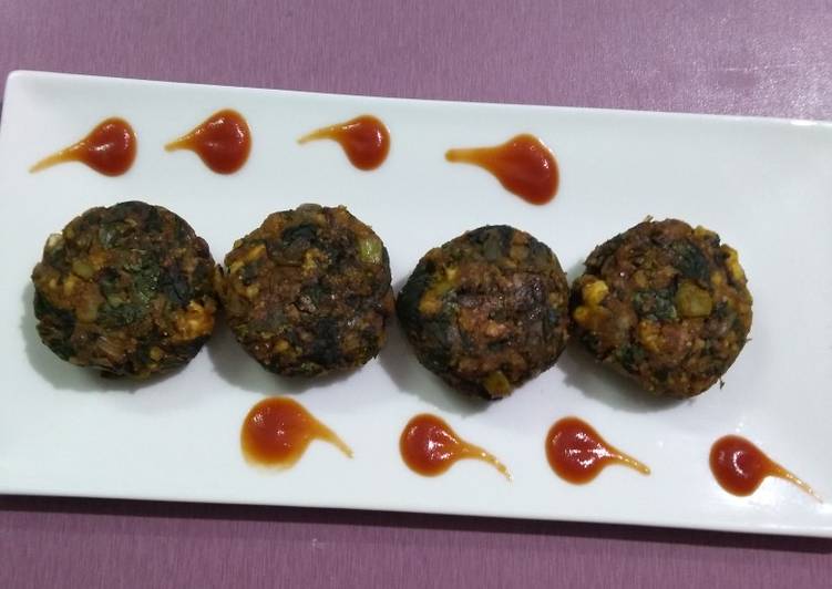 Steps to Make Super Quick Homemade Spinach,Broccali,paneer tikki