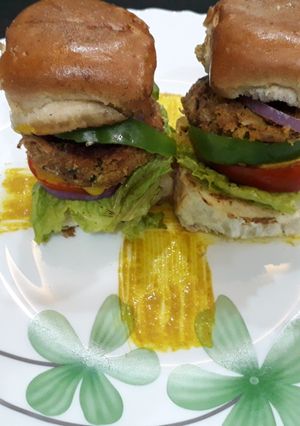 A picture of Soya burger healthy and make to easy.