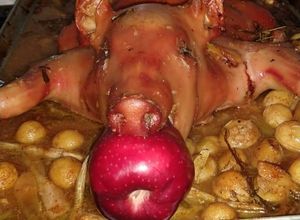Una foto de Lechón al ajo y especia