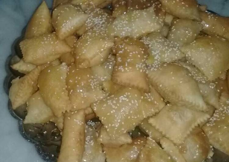 الخشخاش الجزائري مخدات العسل خفاف ومقرمشين