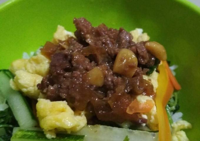 Bagaimana Membuat Rice bowl daging cincang saos tiram Anti Gagal