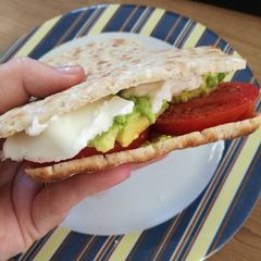 A picture of Vegan breakfast samie.