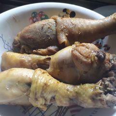 A picture of Fried chicken.
