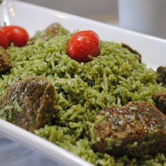 Green rice (Zamarod pilaf) A picture of Green rice (Zamarod pilaf).