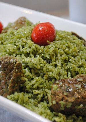 A picture of Green rice (Zamarod pilaf).