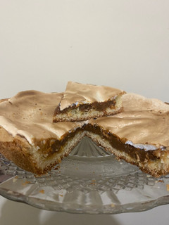 Una foto de “Tarta merengada” con Dulce de leche
