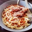 Μοσχαράκι κοκκινιστό με λαζανάκι 🍝