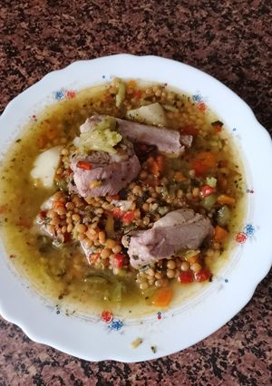 Una foto de Lentejas con Costilleja