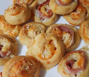 The New Way Serving Recipe Ham and Cheesy Pinwheels Delicious Perfect