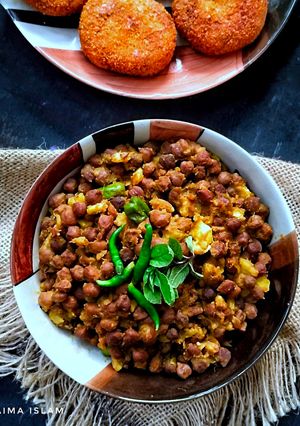 চাট ফ্লেভারের ছোলা ভুনা রেসিপির প্রধান ছবি
