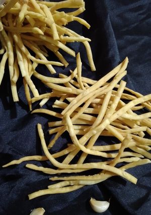 Foto resep 51. Stik Bawang Ekonomis, Renyah & Gurih