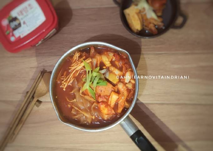 Budae Jjigae