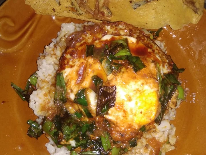 Cara Mudah Menyiapkan Resep Telur ceplok pontianak yang Bisa Manjain Lidah Anti Ribet, Menggugah Selera