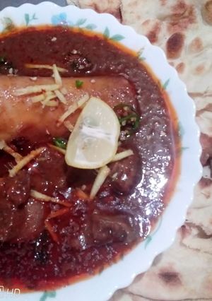 A picture of Nihari.