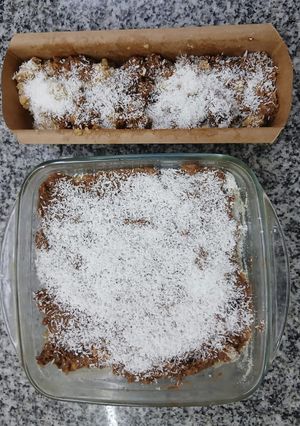 Una foto de Budín de banana y de chocolate con coco riquísimo! Sin tacc saludable