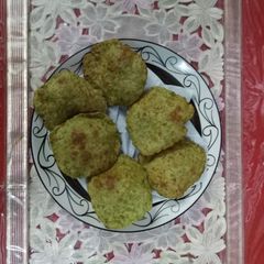 A picture of Green Peas Puri.