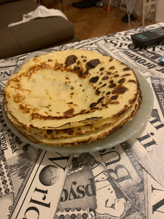 Una foto de Panqueques con dulce de leche