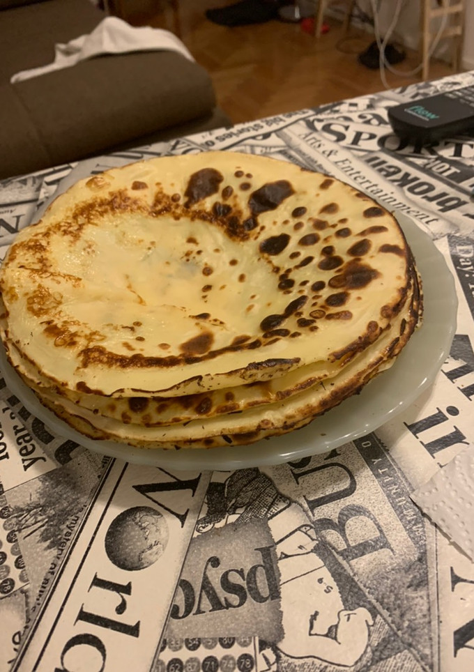 Una foto de Panqueques con dulce de leche