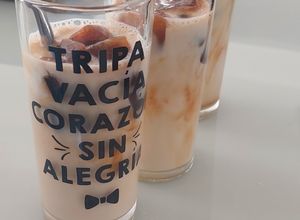 Una foto de Iced Latte o Café con leche helado