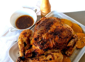 Foto principal de Pollo asado en freidora de aire {con condimento "Montreal Steak"}