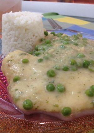 Foto principal de Merluza con guisantes