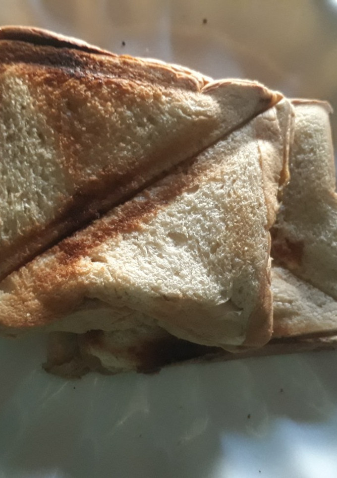A picture of Toasted bread.