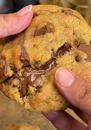 Una foto de Cookies con Nutella adentro😋