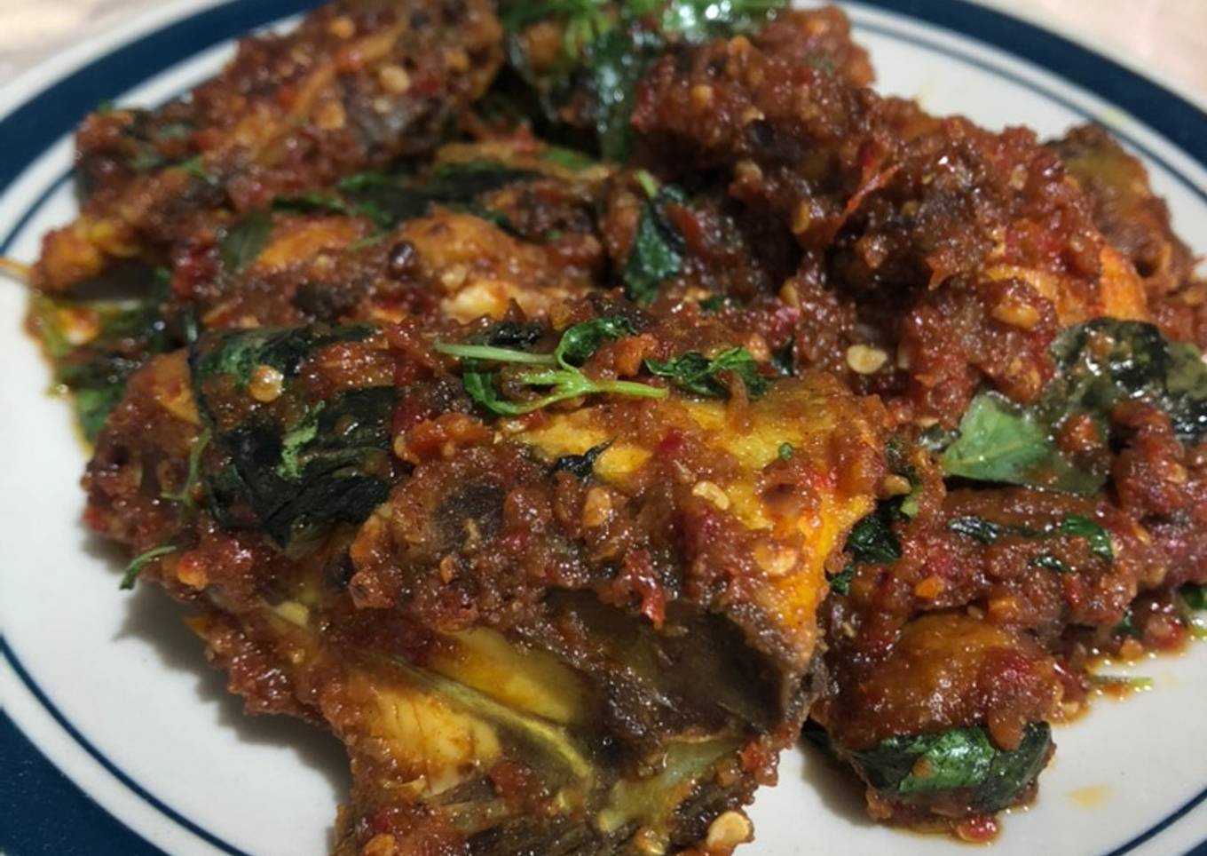 Ayam goreng sambal terasi