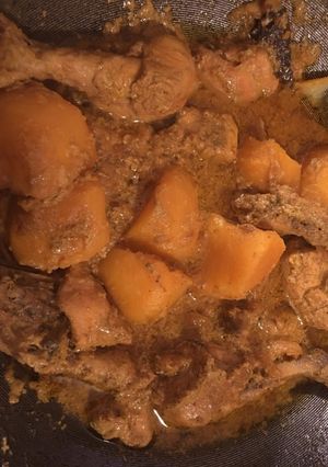 দই আলু চিকেন (doi alu chicken recipe in bengali) রেসিপির প্রধান ছবি