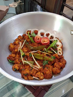 A picture of Boneless Chicken and Tomatoes Karahi.