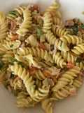 Pasta con tocino y crema