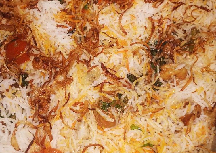 Steps to Prepare Prawns biryani