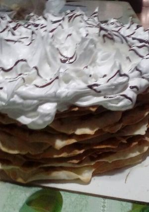 Una foto de Rogel con tapas para empanadas