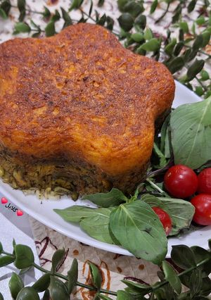 عکسی از دستور تهچین شوید باقالی با گوشت چرخکرده😋