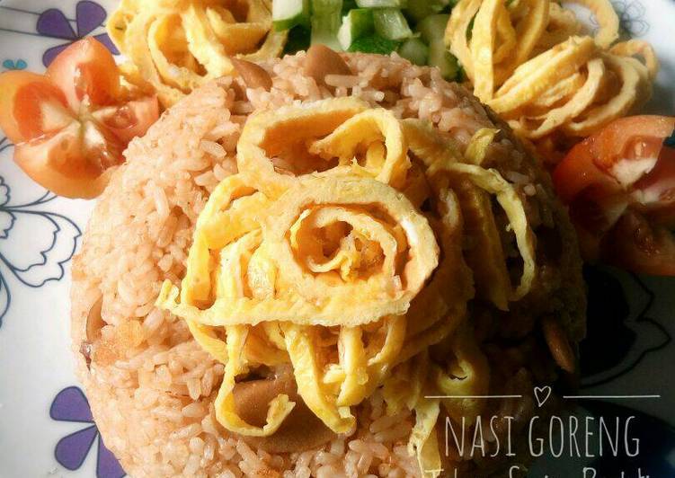 Nasi Goreng Telur Sosis Praktis (#postingrame2_telor)