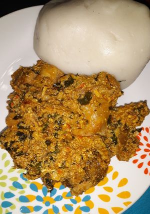A picture of Egusi soup.