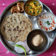 Sindhi Thali A picture of Sindhi Thali.
