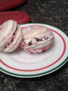 A picture of Peppermint Macarons.
