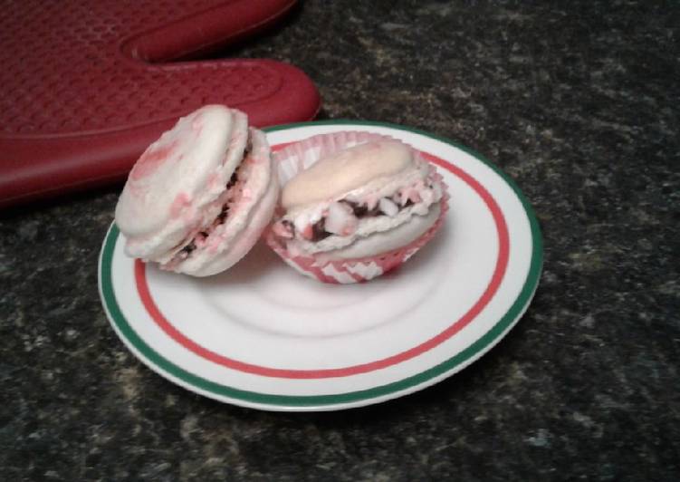 Peppermint Macarons