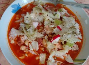 Una foto de Pozole rojo. ॐ 🇲🇽