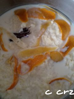 Una foto de Arroz con leche con crema de café en cazuela AMC