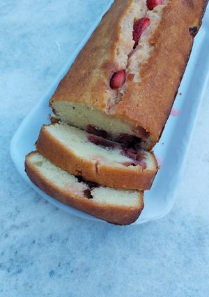 Una foto de Budín de frutillas
