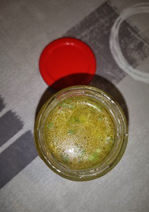 Une photo de Vinaigrette au thym frais pour salade