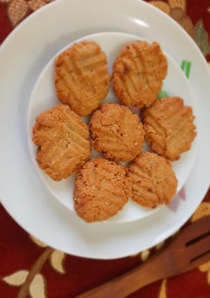 ठेकुआ (thekua recipe in Hindi) रेसिपी मुख्य फोटो