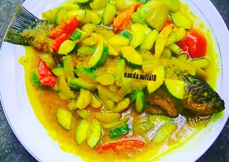 Acar kuning ikan jelawat