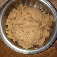 A picture of Wheat flour halwa.