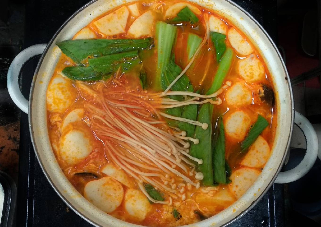 Tomyam Seger Enak!